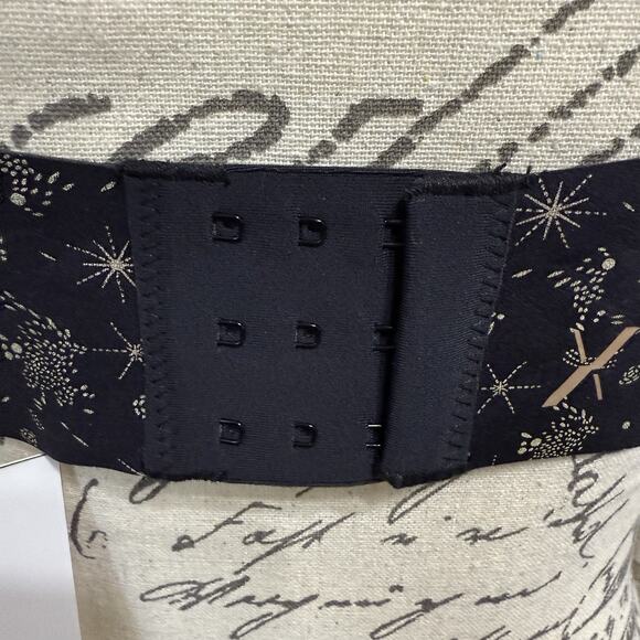 Knix WINGWOMAN CONTOUR BRA Size 3 Black STARGAZER Celestial Print Wireless NEW - Picture 6 of 10